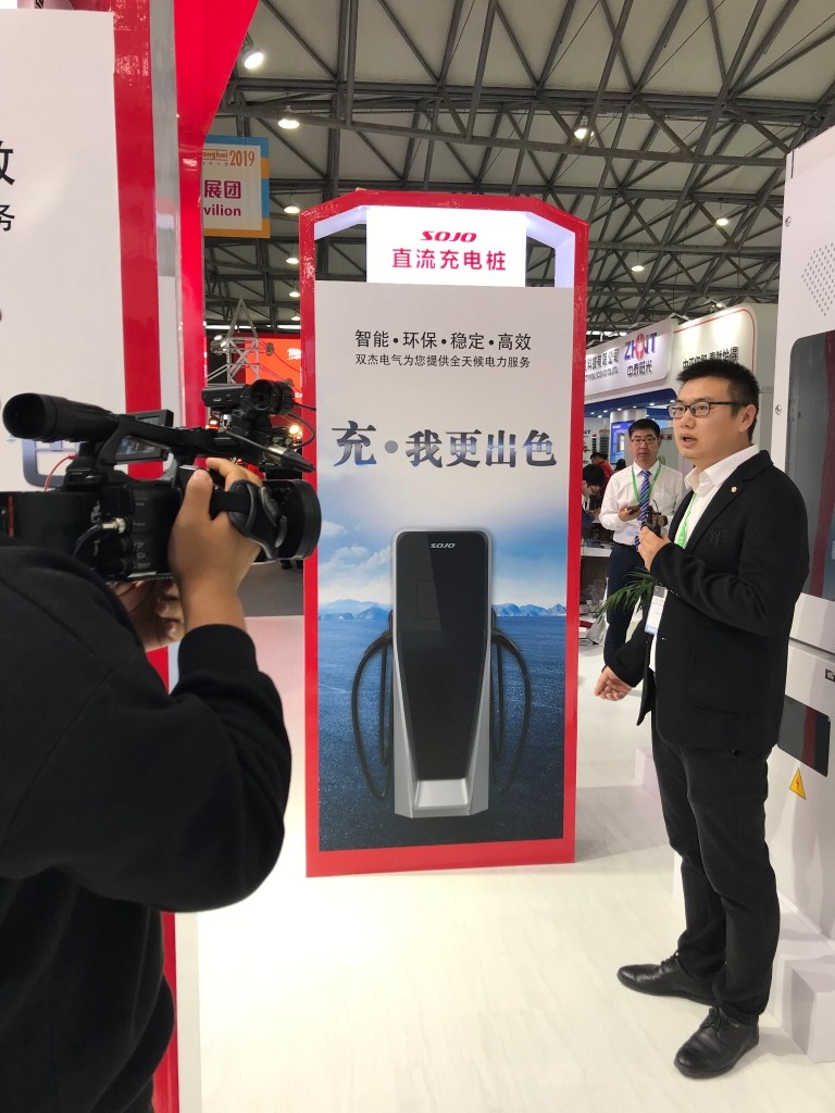 c0aed93ae9b04457a7a1e55e3b02ba8d